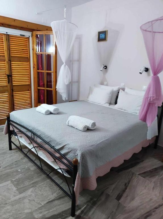 Marianna House Hotell Agios Georgios Pagon Rom bilde